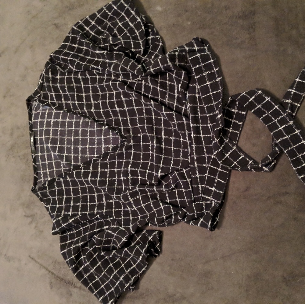 Cropped blouse